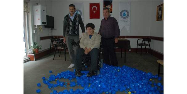 Mavi Kapak Kampanyasında 136. Tekerlekli Sandalye